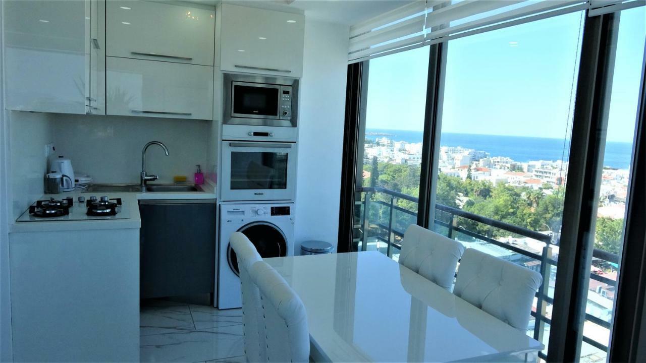 Aquamarine Luxury Residence Kyrenia  Exterior photo